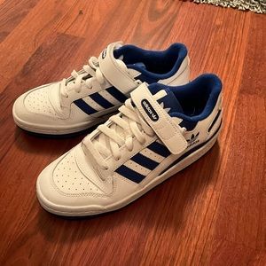 Adidas boys sneakers